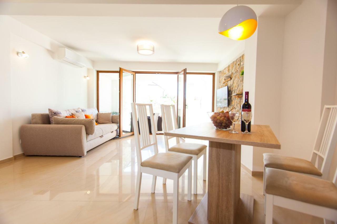 Deluxe Nina Apartament